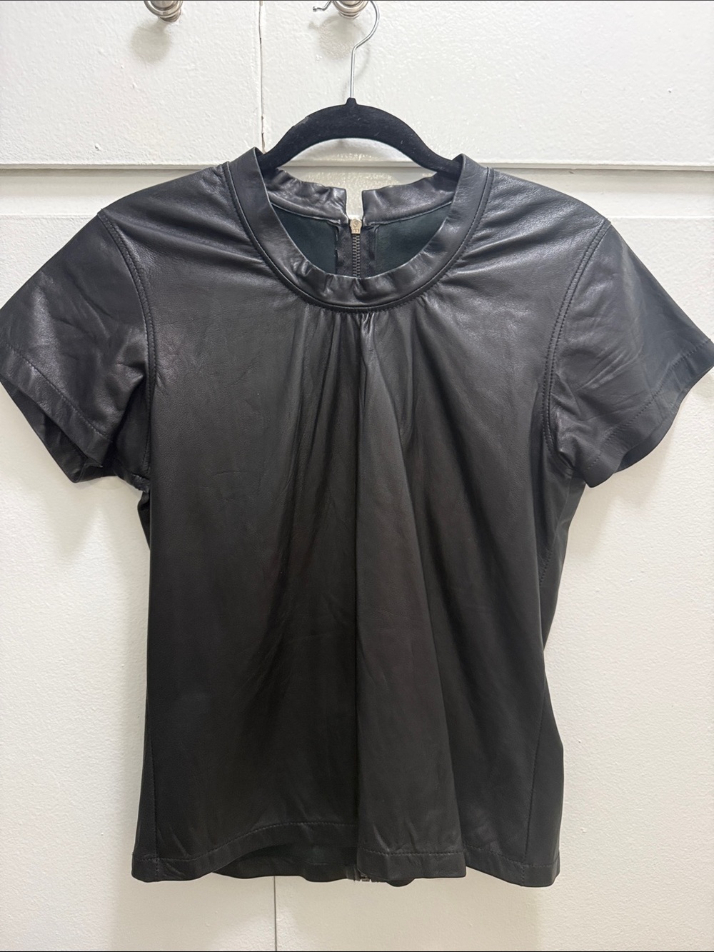 Black genuine Leather Short Sleeve Crewneck Top with back zip small